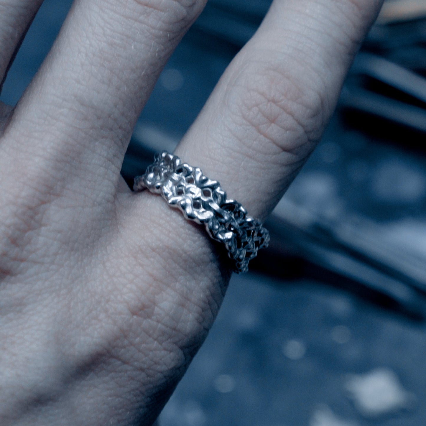 CAVITY POLISHED Ring 925 Sterling Silver