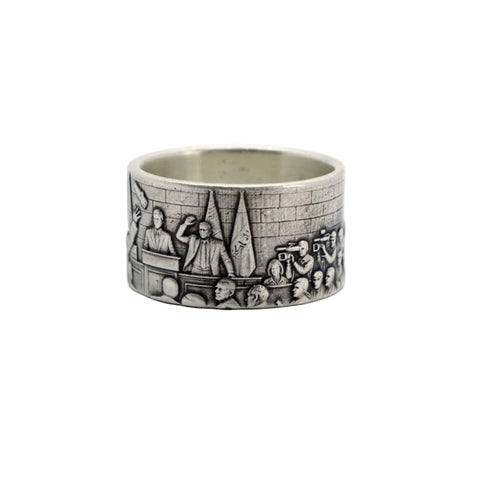 Farewell Kiss oxidized 925 sterling silver ring with its thrown shoe motif, further product view