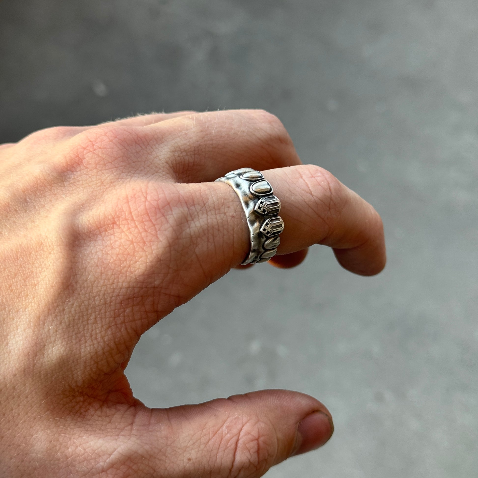 GRILLZ RING HANDMADE IN GERMANY 925. SILVER - FRANTIC STUDIO 