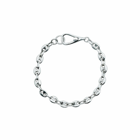 Hand-finished 925 Sterling Silver coffee bean link bracelet model PLANUS featuring a highly detailed polished surface and clean minimalist aesthetic by frantic studio